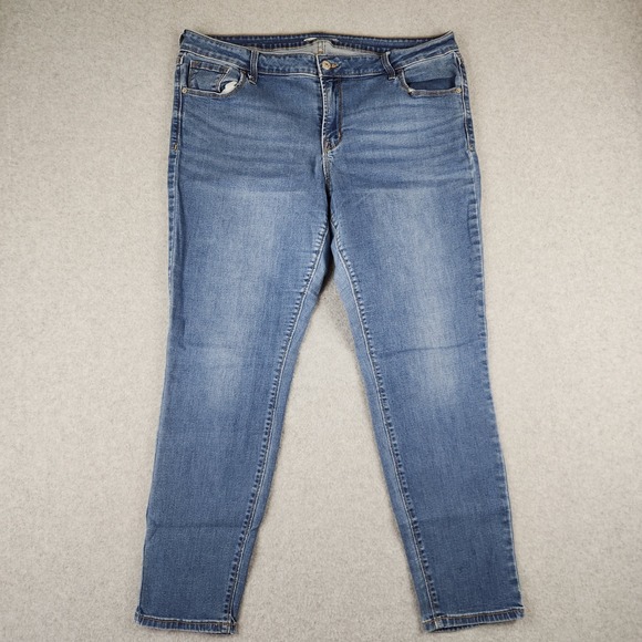 Old Navy Rockstar Super Skinny Low Rise Medium Wash Jeans Womens 18 - Picture 1 of 8